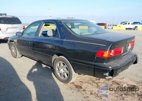 2001 Toyota Camry Le from USA, damaged, VIN 4T1BG22K81U788403